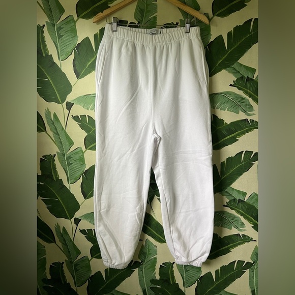 Refuge Athletics Relaxed Boyfriend Jogger Sweatpants White Size M - Picture 1 of 8